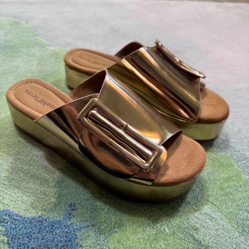 Kelsi Dagger Brooklyn Rose Gold Metallic Platform Buckle Slide Sandals 8.5